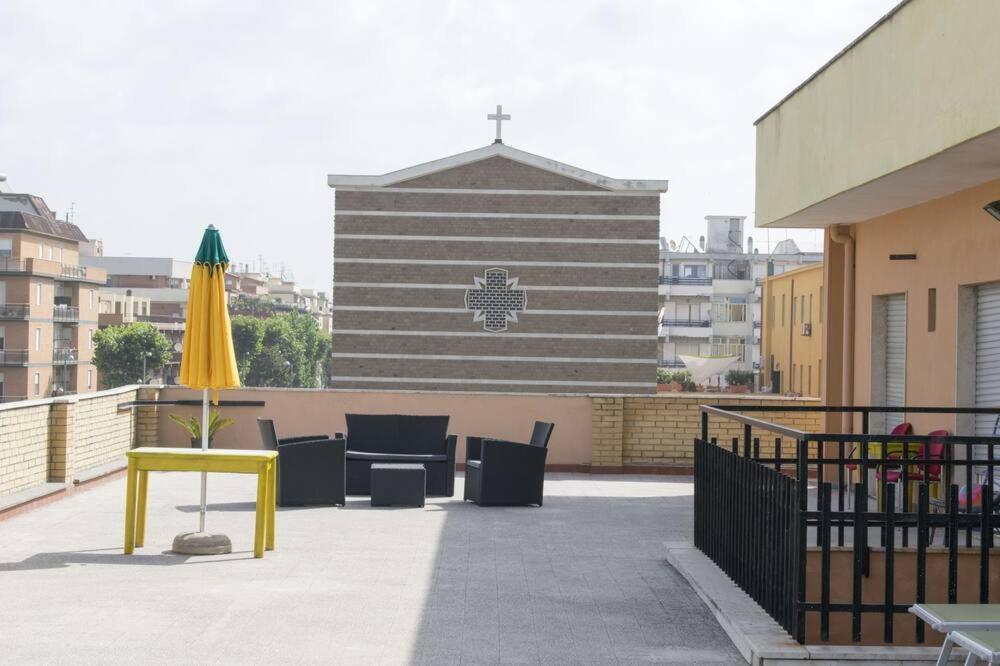Alex & Lorenz Hotel Torvaianica Exterior photo